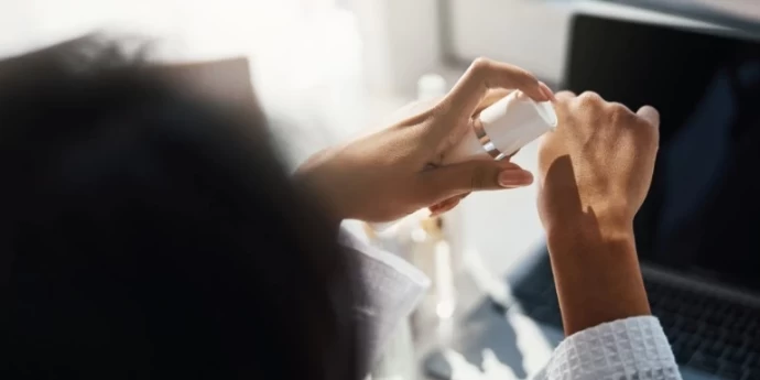 Koja je najbolja krema za ekcem na rukama i licu?